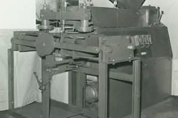1959-Launch of Chen Hsong's first machine, a dual-colour blow moulding machine, enabling mass production of the iconic red-and-white _Watermelon Ball_ plastic football.