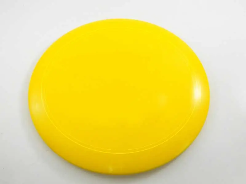 Frisbees with IML produced by ChenHsong JM138-Ai Euroseries Injection Molding Machine
